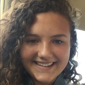 Meet your Posher, Joanna